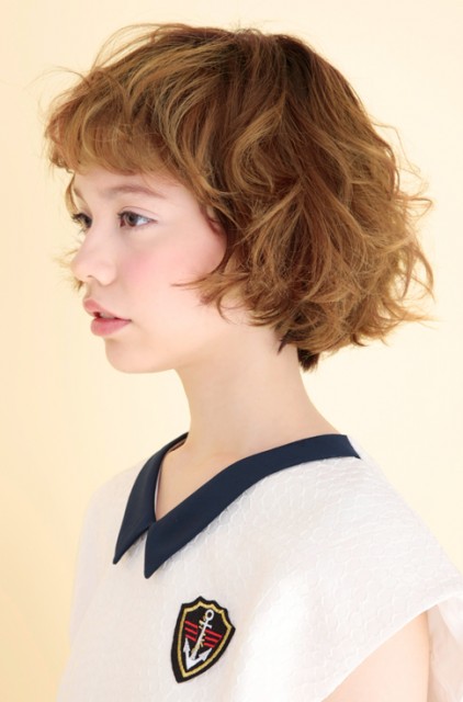 パーマやヘアカラーの毛髪診 画像断