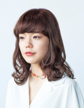 やわらかい髪質のヘアスタイル画像