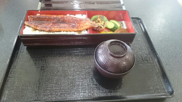 毛髪の抜け毛と栄養素について