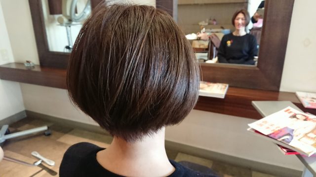 グラデーションカットを失敗する時 流山市の美容室 ヘアサロン ウェーブ