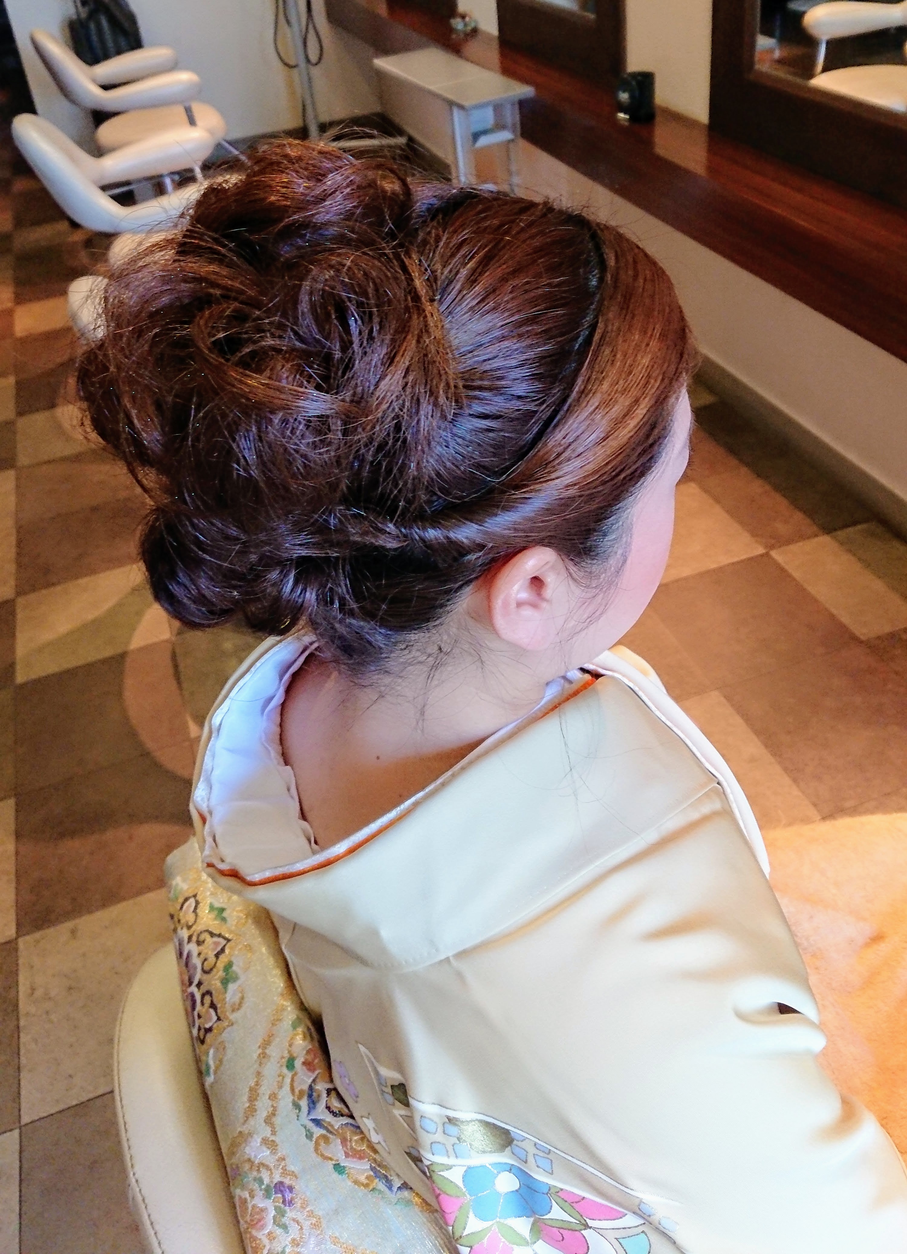 大人の髪型着物＆ヘアセット 流山市 流山市の美容室 ヘアサロン ウェーブ