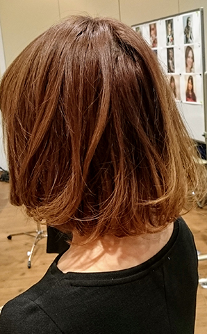 40代からのおしゃれなパーマとヘアカラー 流山市の美容室 ヘアサロン