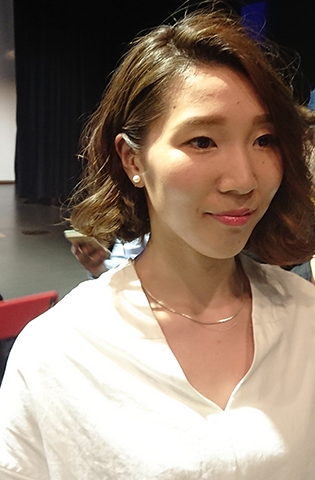 パターン化しない白髪を活かすヘアカラー術  