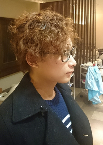 メンズのワインディングの巻き方とコントロール 流山市の美容室 ヘアサロン ウェーブ